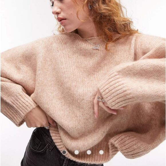 Topshop knitted slouchy sweater in neutral XS NWT in packaging - Picture 1 of 7